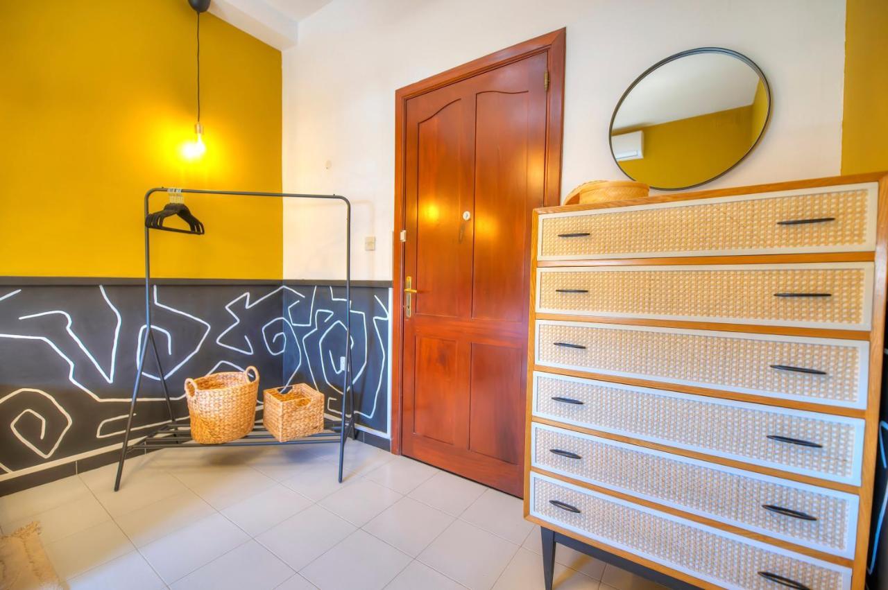 Beautifully Furnished Seafront 4 Bedrooms Goslm-4 Sliema Kültér fotó