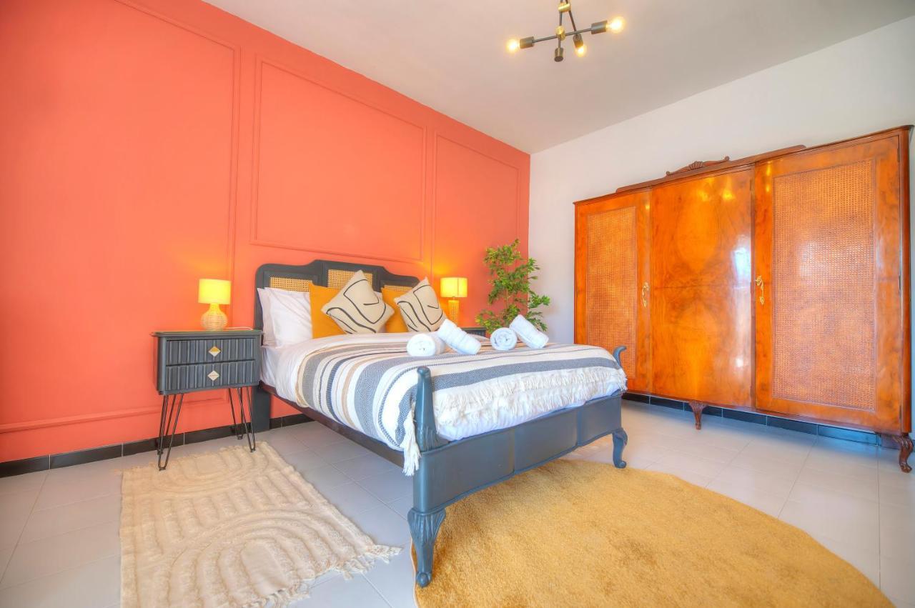 Beautifully Furnished Seafront 4 Bedrooms Goslm-4 Sliema Kültér fotó